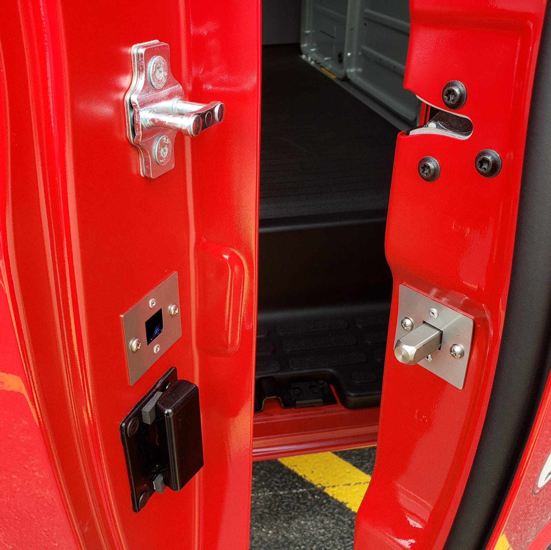 Cargo Van Locks Inc GM Electric Bolt Swing Side Door Kit